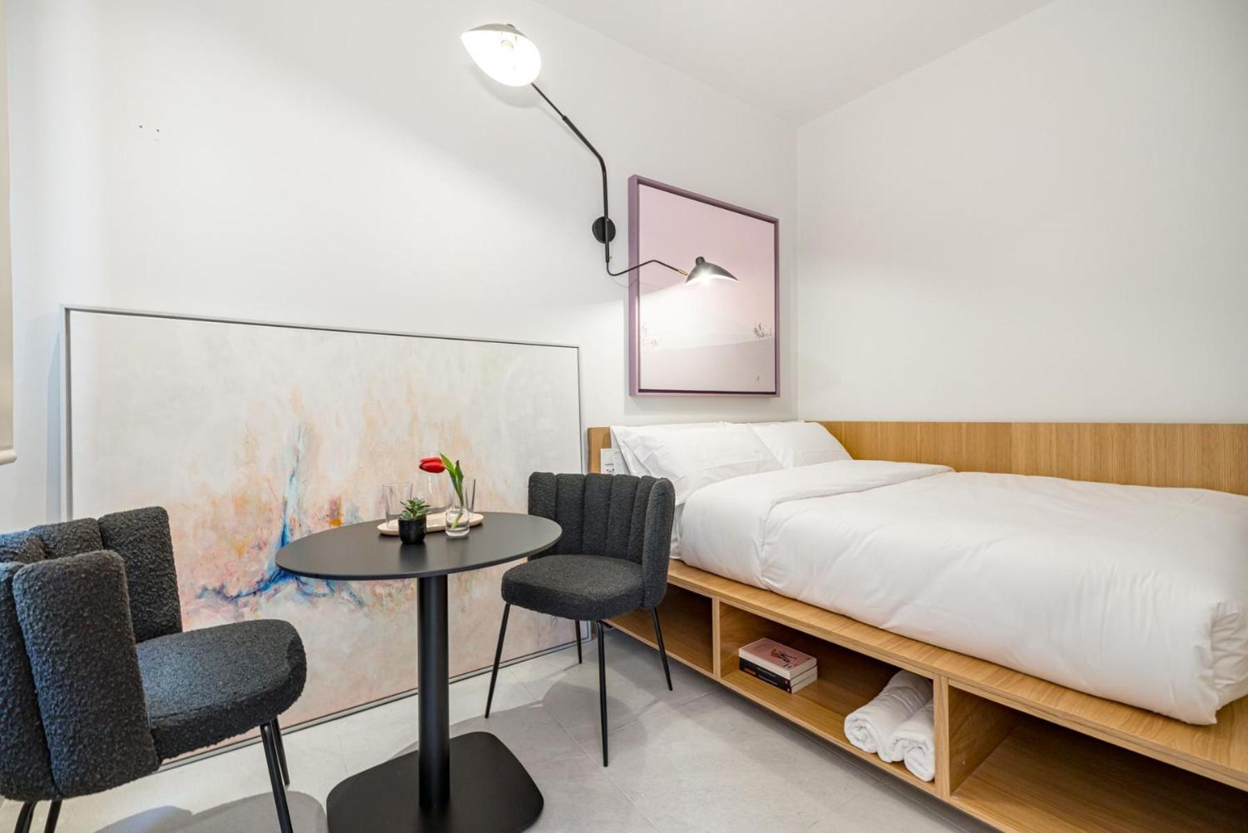 Centric Creative Rooms Madrid Bagian luar foto