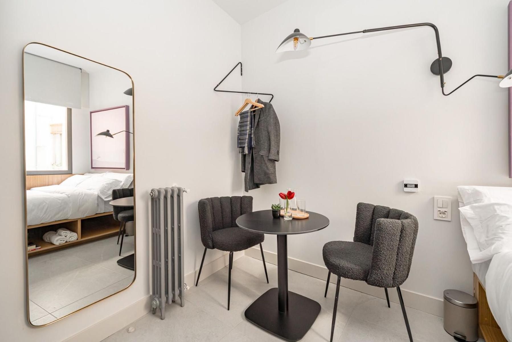 Centric Creative Rooms Madrid Bagian luar foto