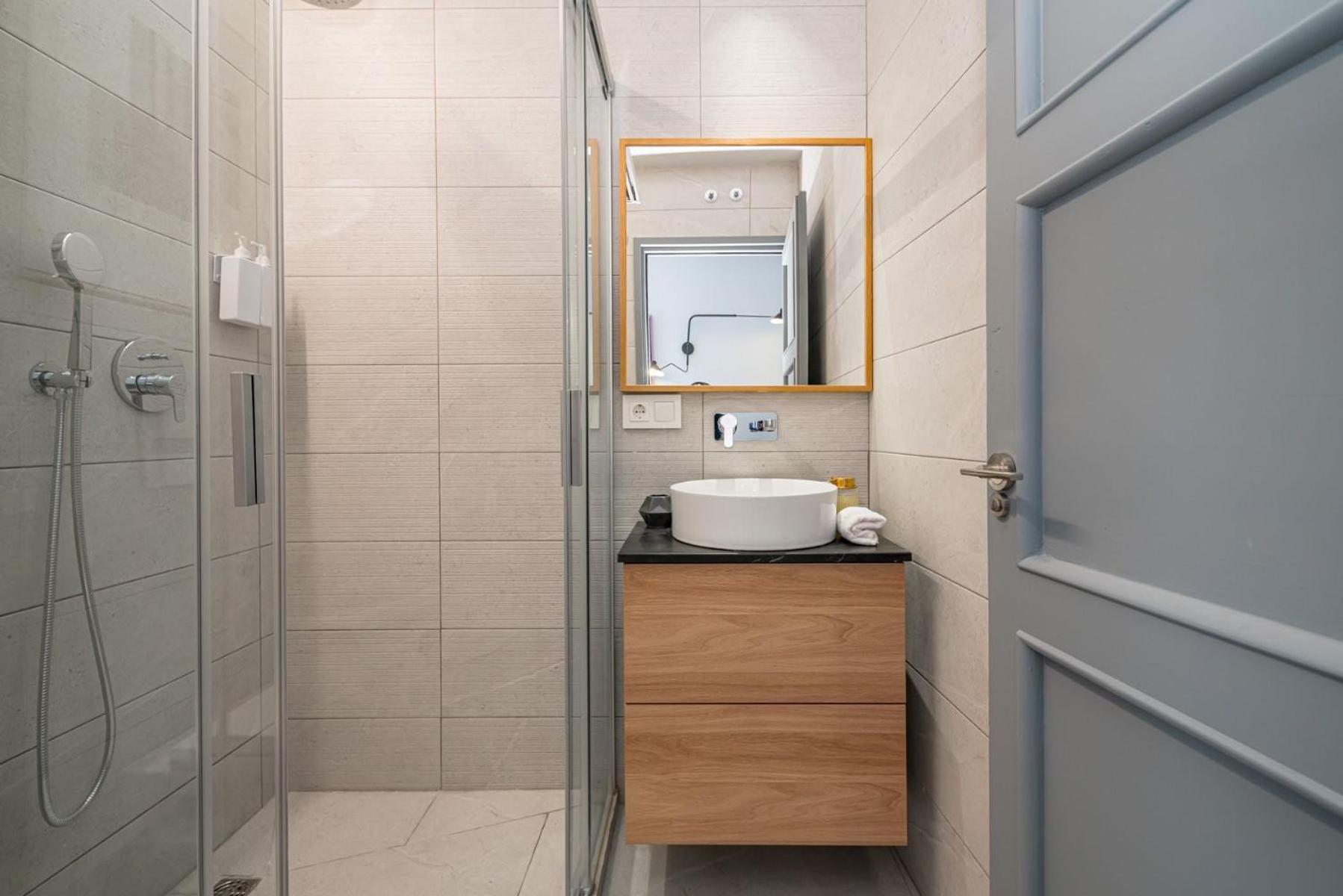 Centric Creative Rooms Madrid Bagian luar foto
