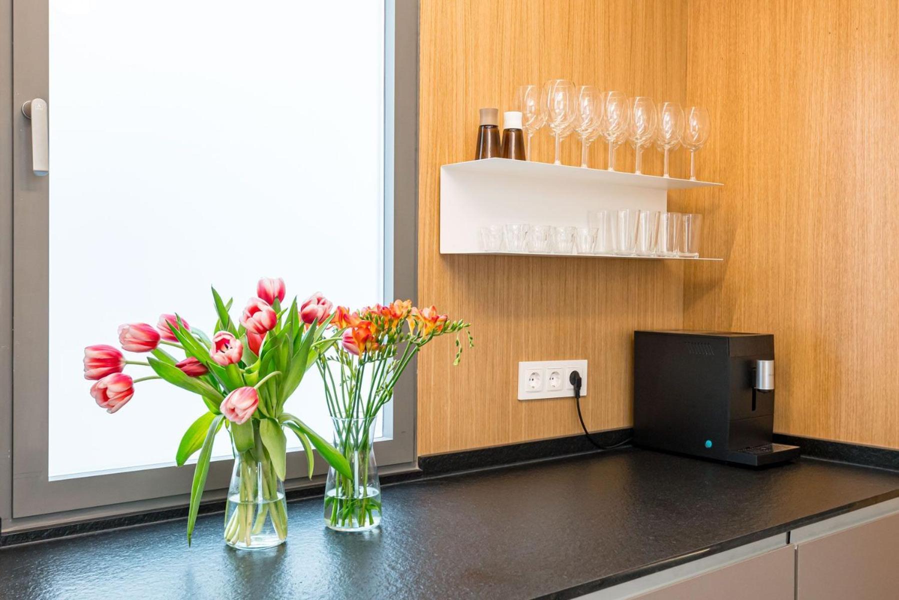 Centric Creative Rooms Madrid Bagian luar foto